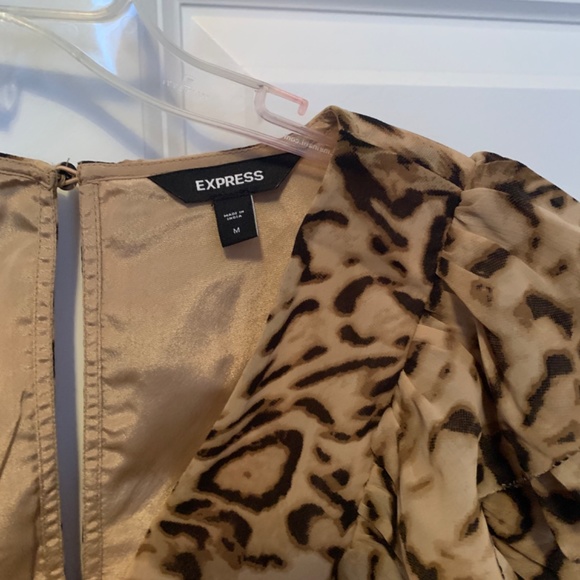 Express leopard blouse - Picture 3 of 3